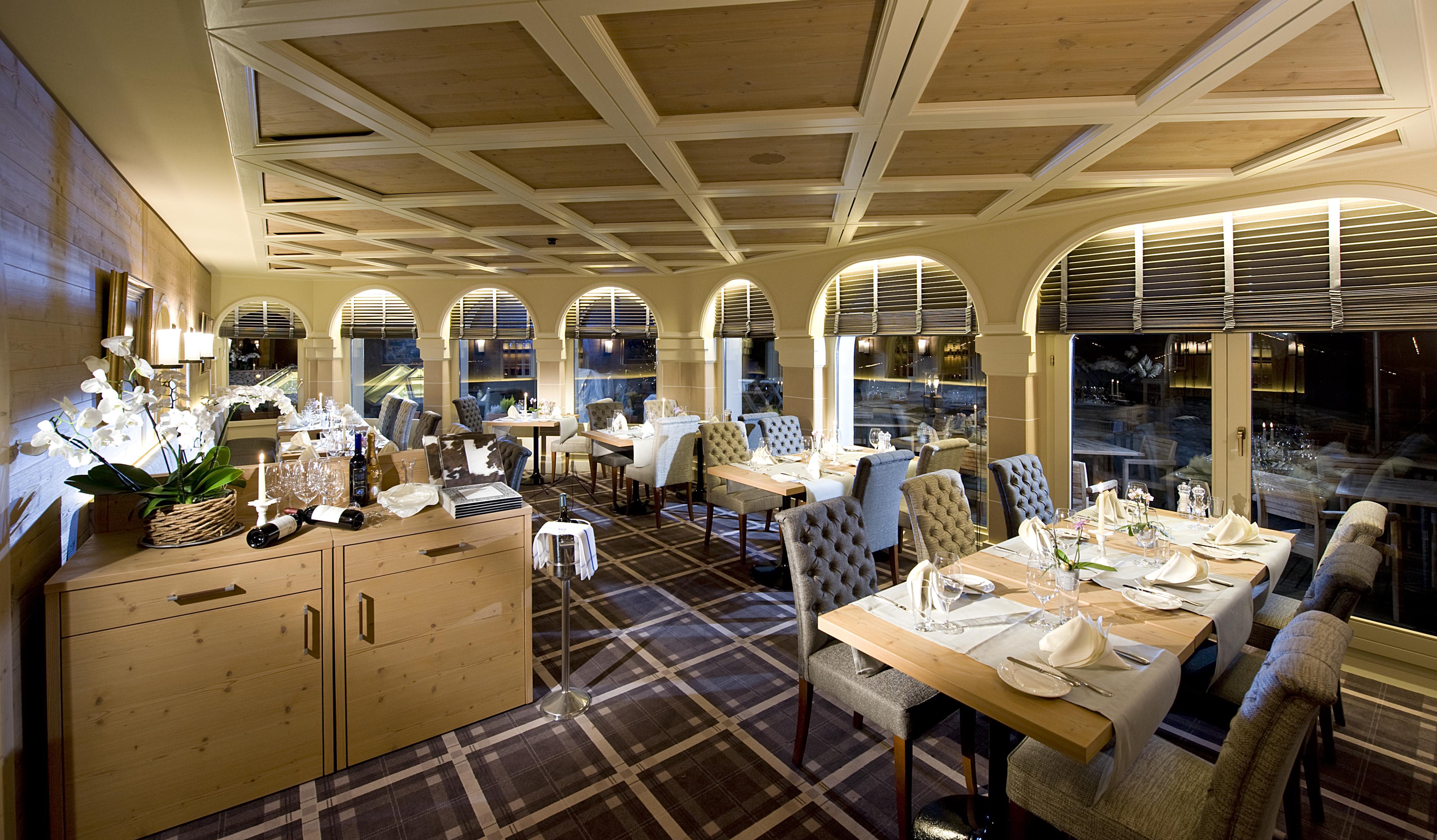 Golfhotel Les Hauts De Gstaad & Spa Exterior photo