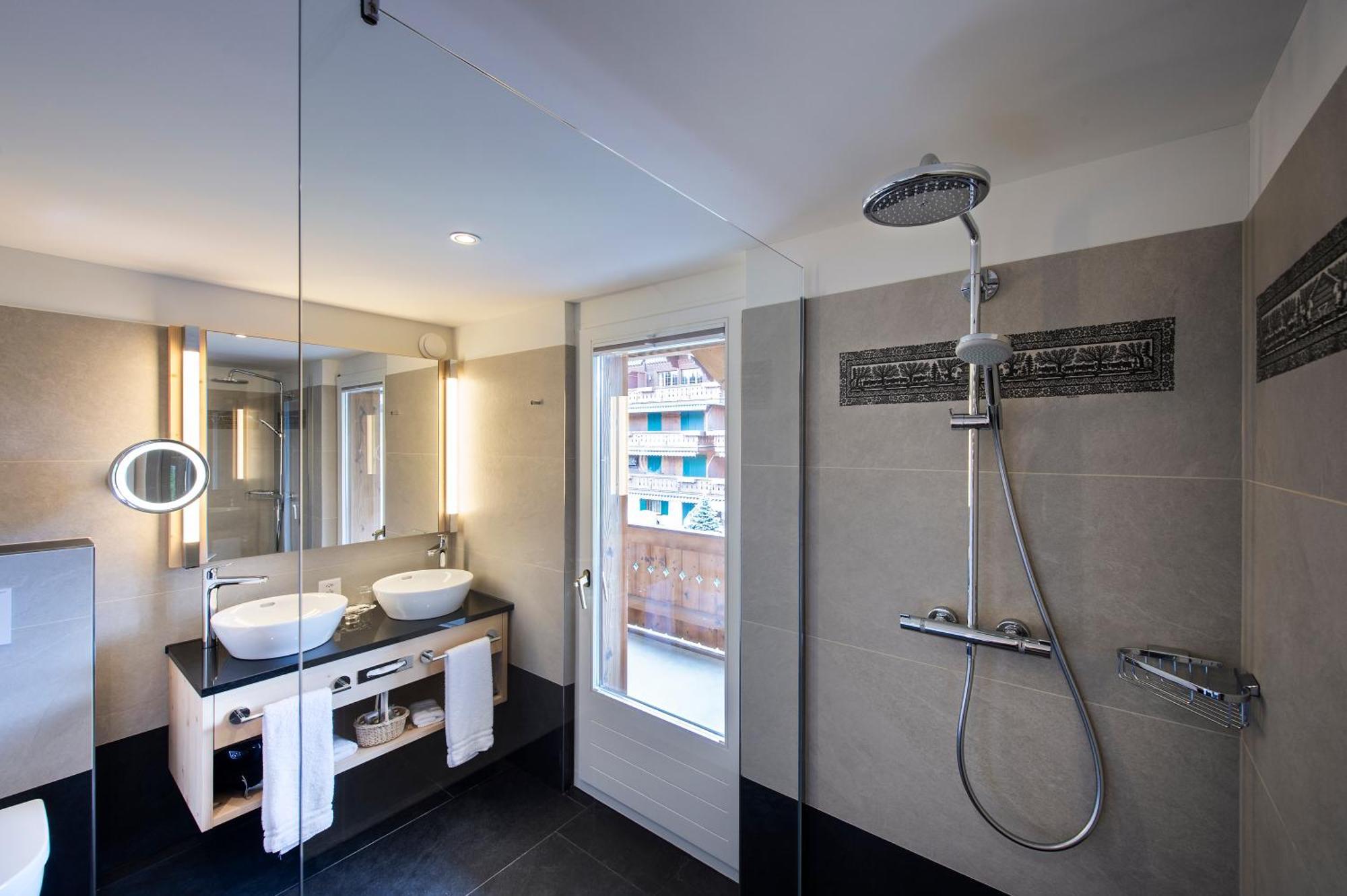 Golfhotel Les Hauts De Gstaad & Spa Exterior photo