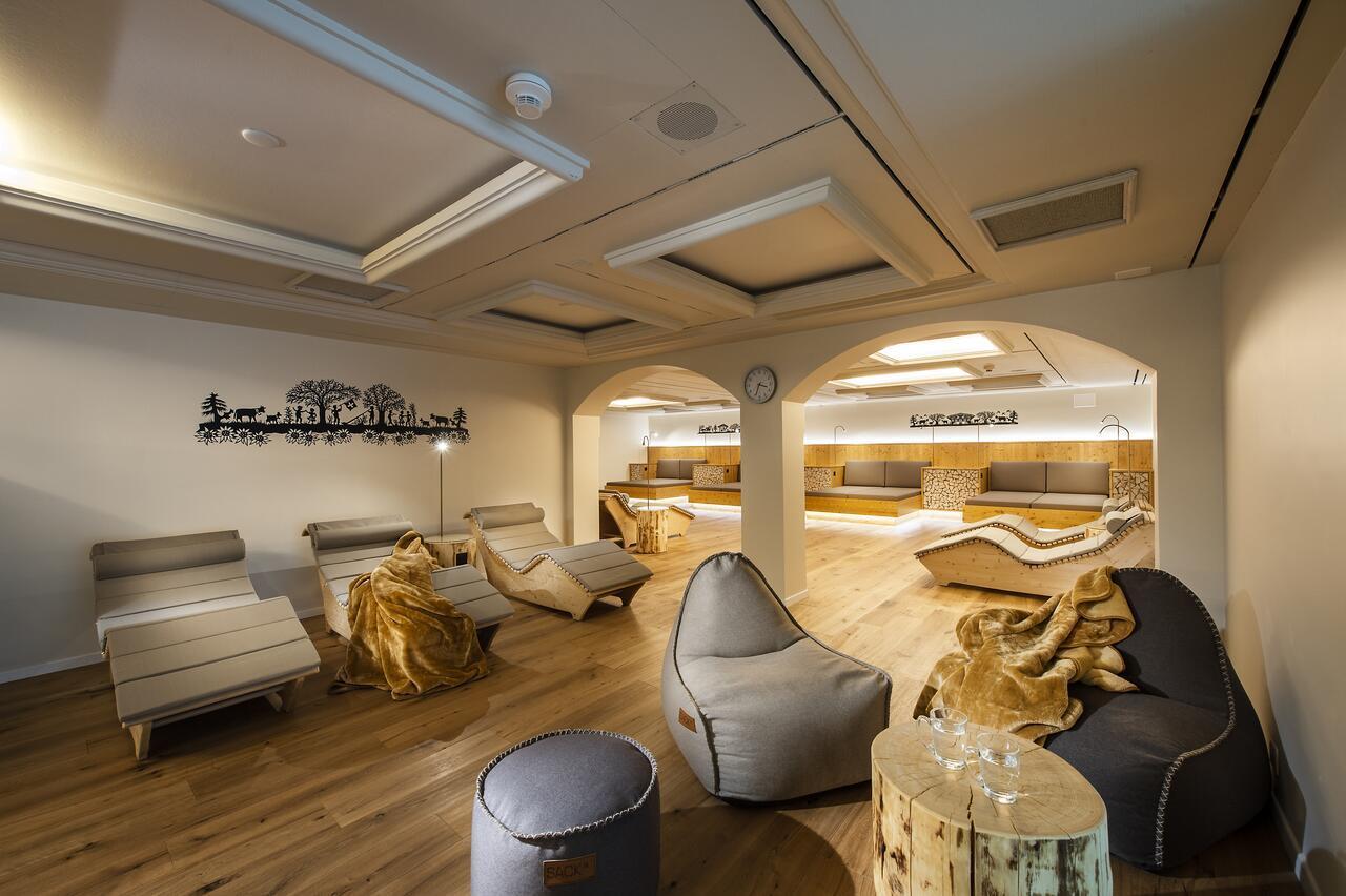 Golfhotel Les Hauts De Gstaad & Spa Exterior photo